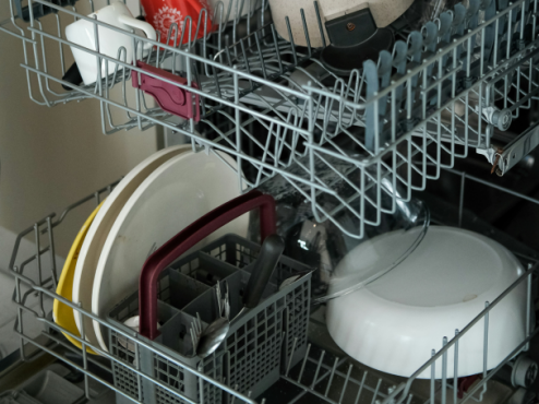 Environmental Impact of Dishwasher Disposal and How to Minimize It